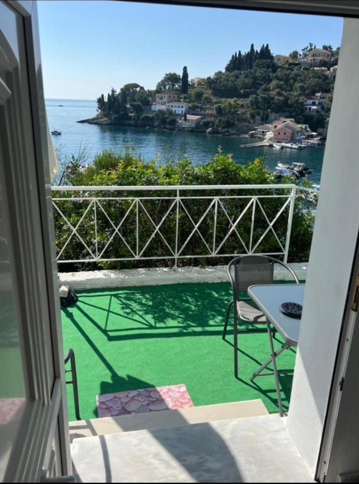 Aronis Spyros Panoramic Seaview Apartments Longós Quarto foto