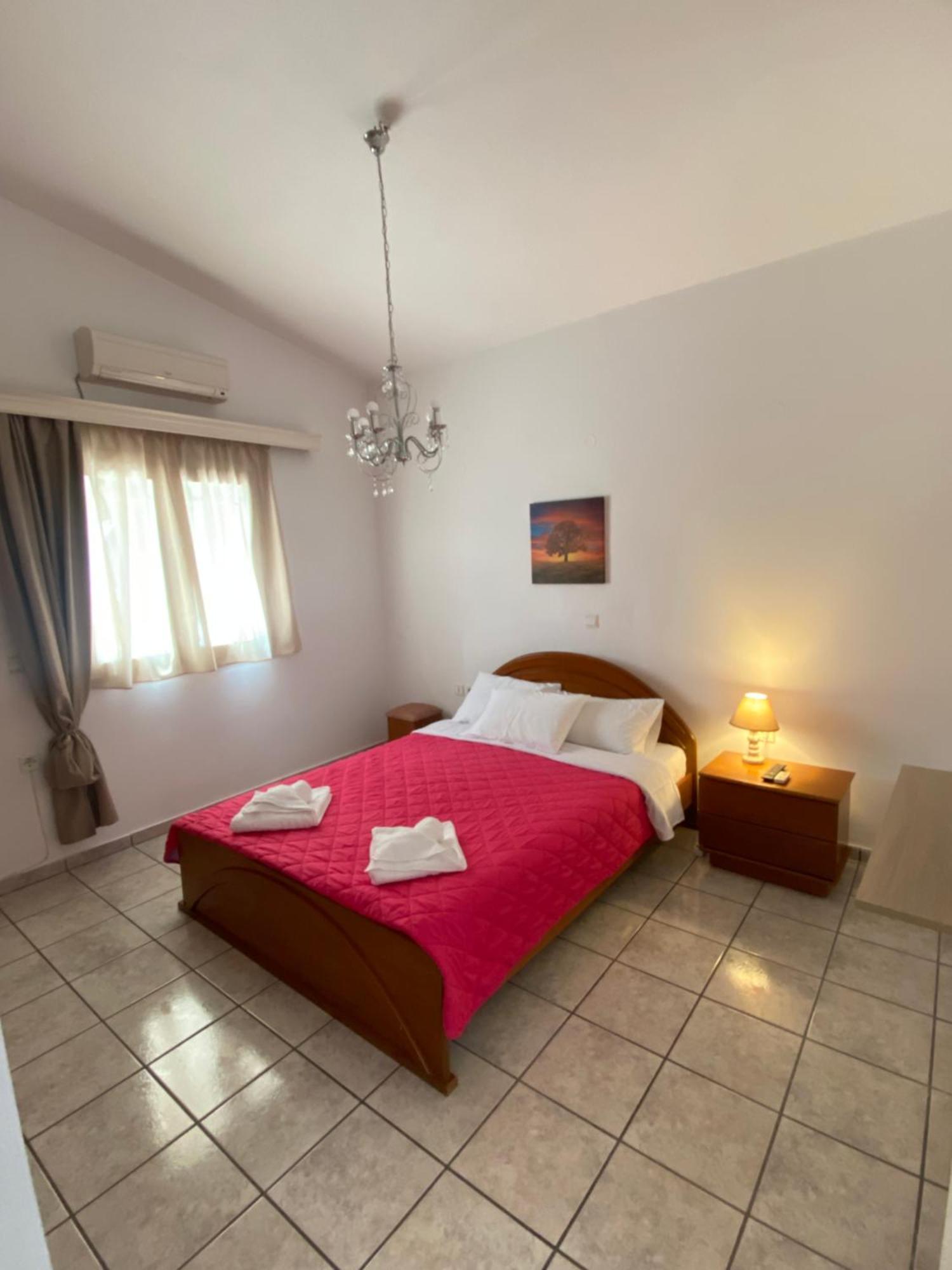 Aronis Spyros Panoramic Seaview Apartments Longós Quarto foto